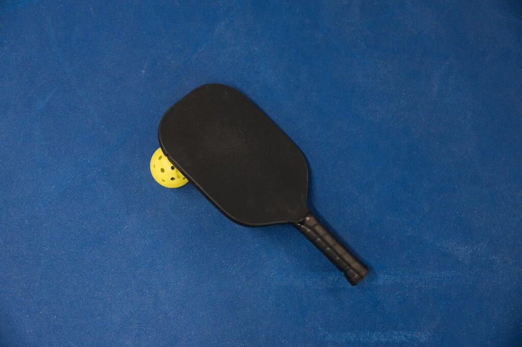 How To Save Money When Purchasing Pickleball Paddles